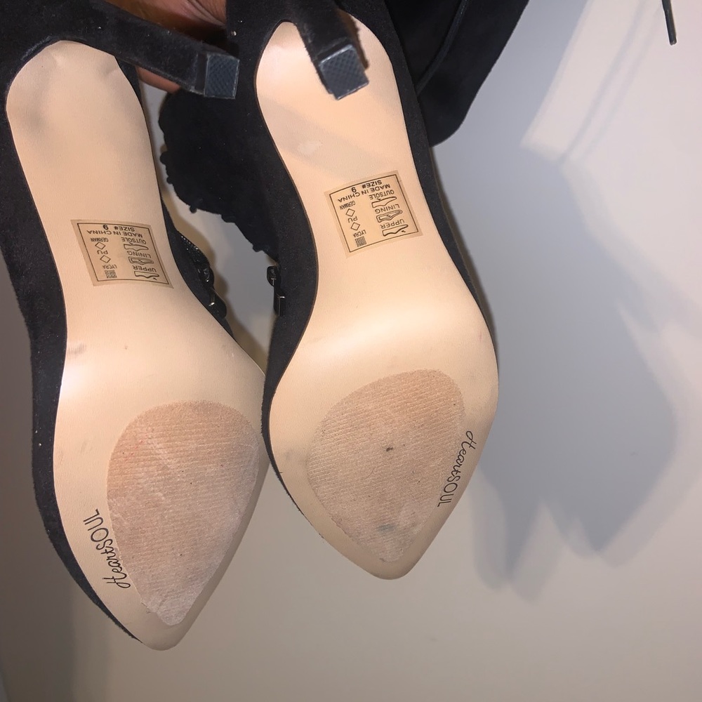 Never Worn!! - image 3